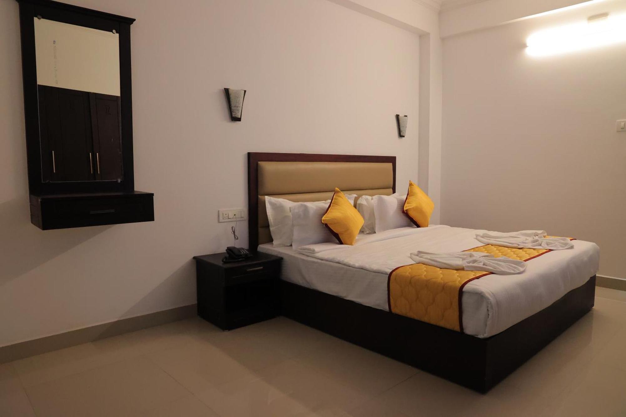 Spring Valley Resort Thekkady Exterior photo